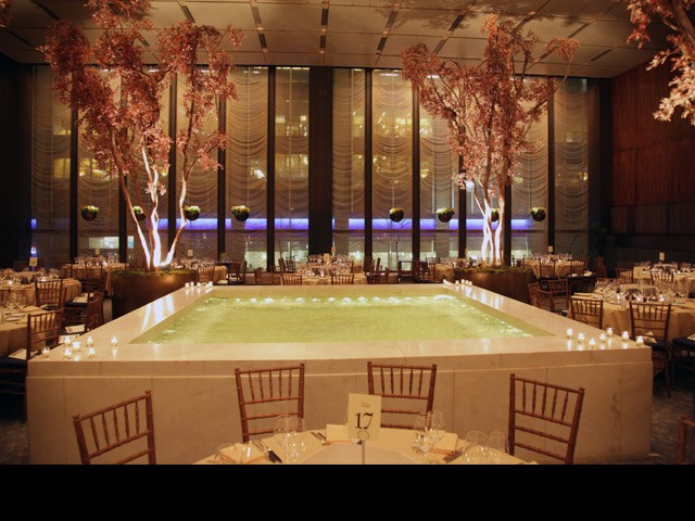 Four Seasons restaurant