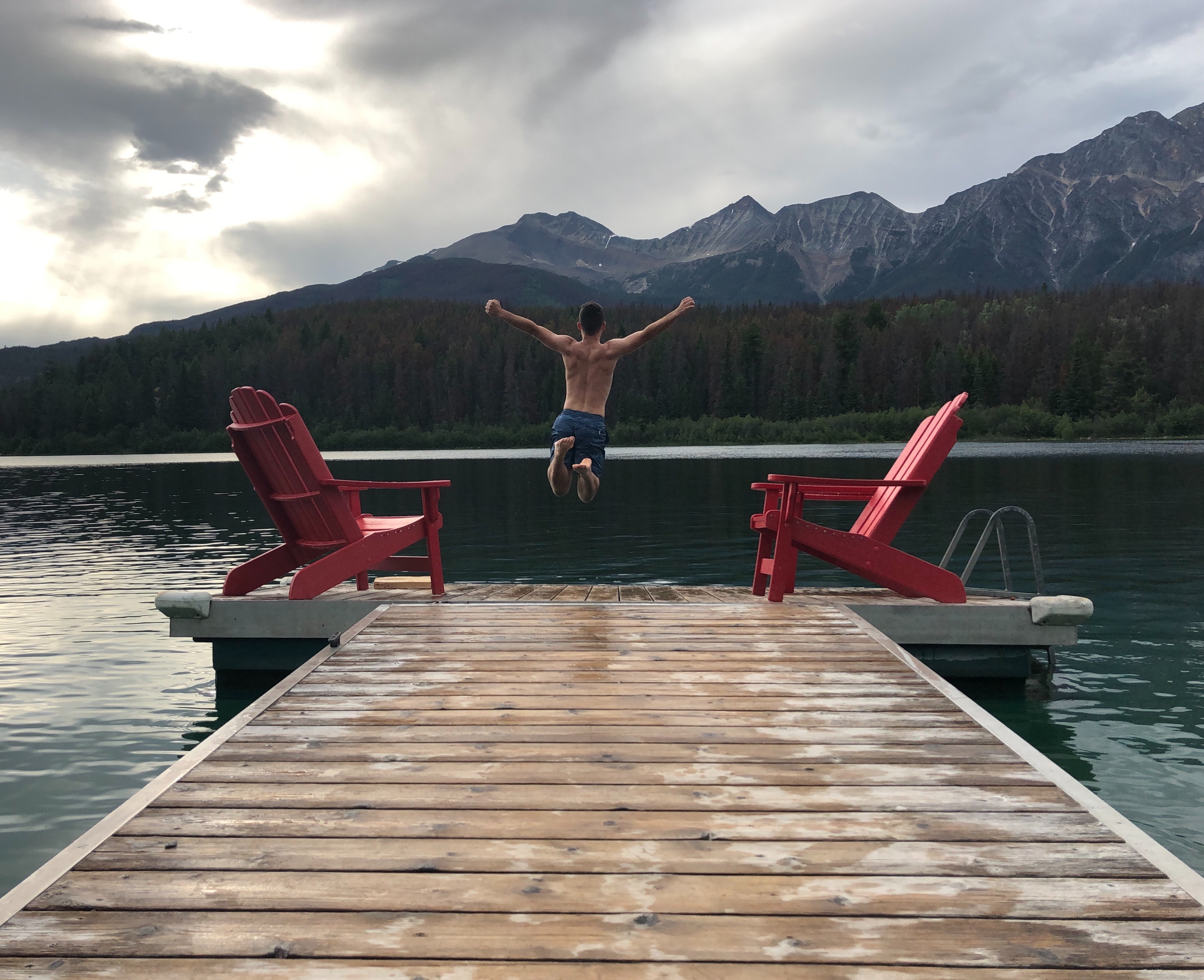 jasper national park lake